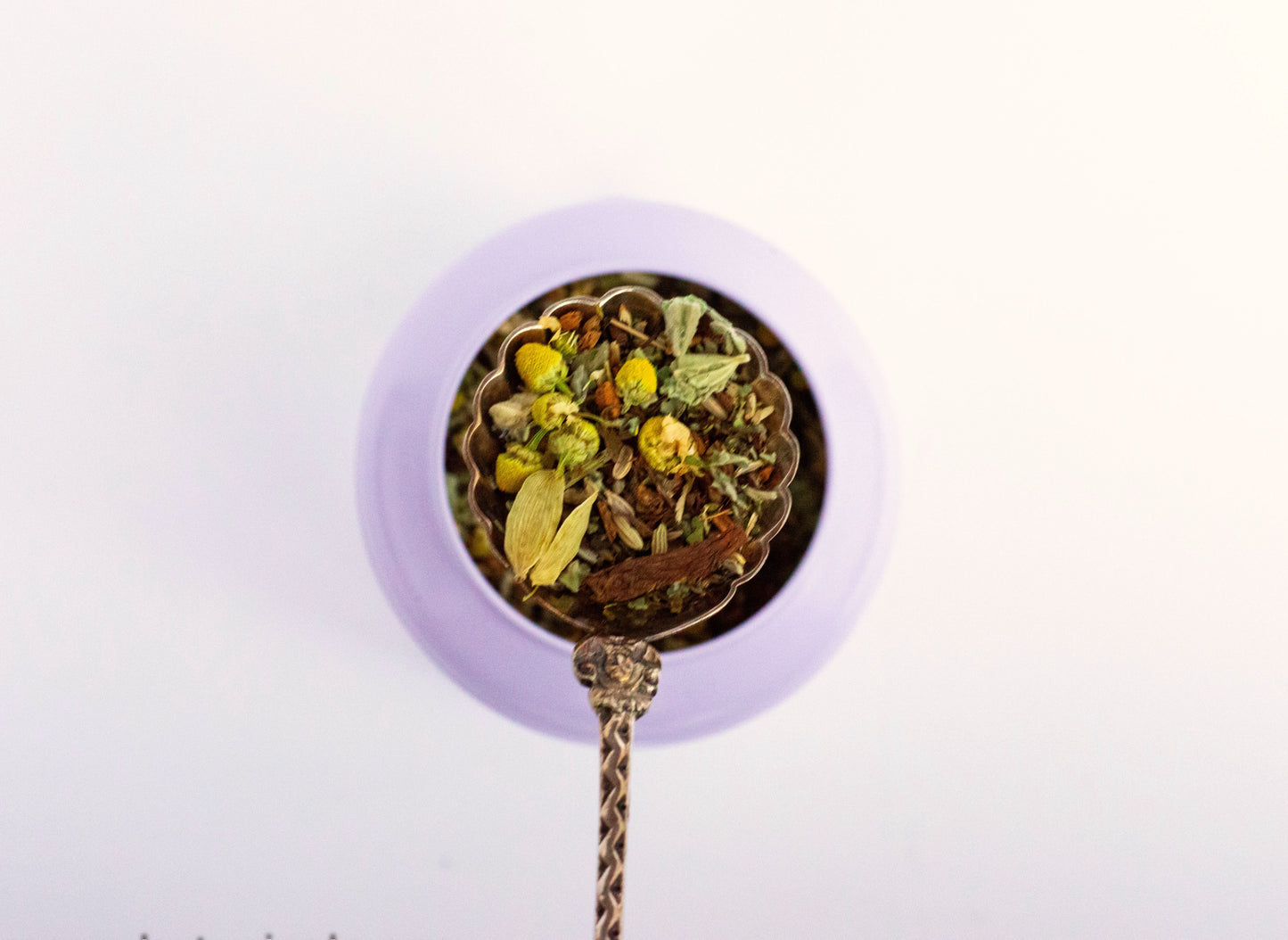 digestion herbal tea with fennel and chamomile