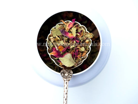 women’s herbal tea with shatavari and rose